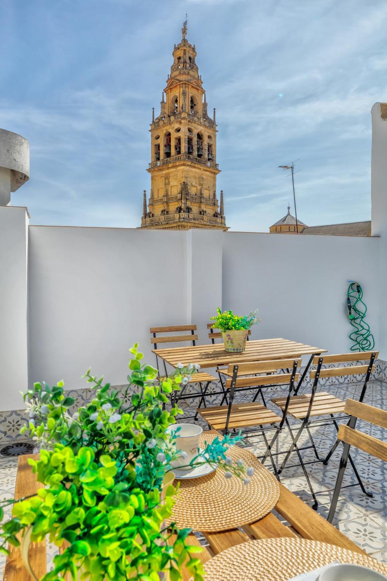 Apartamentos Deanes & Casco Historico Cordoba Luaran gambar