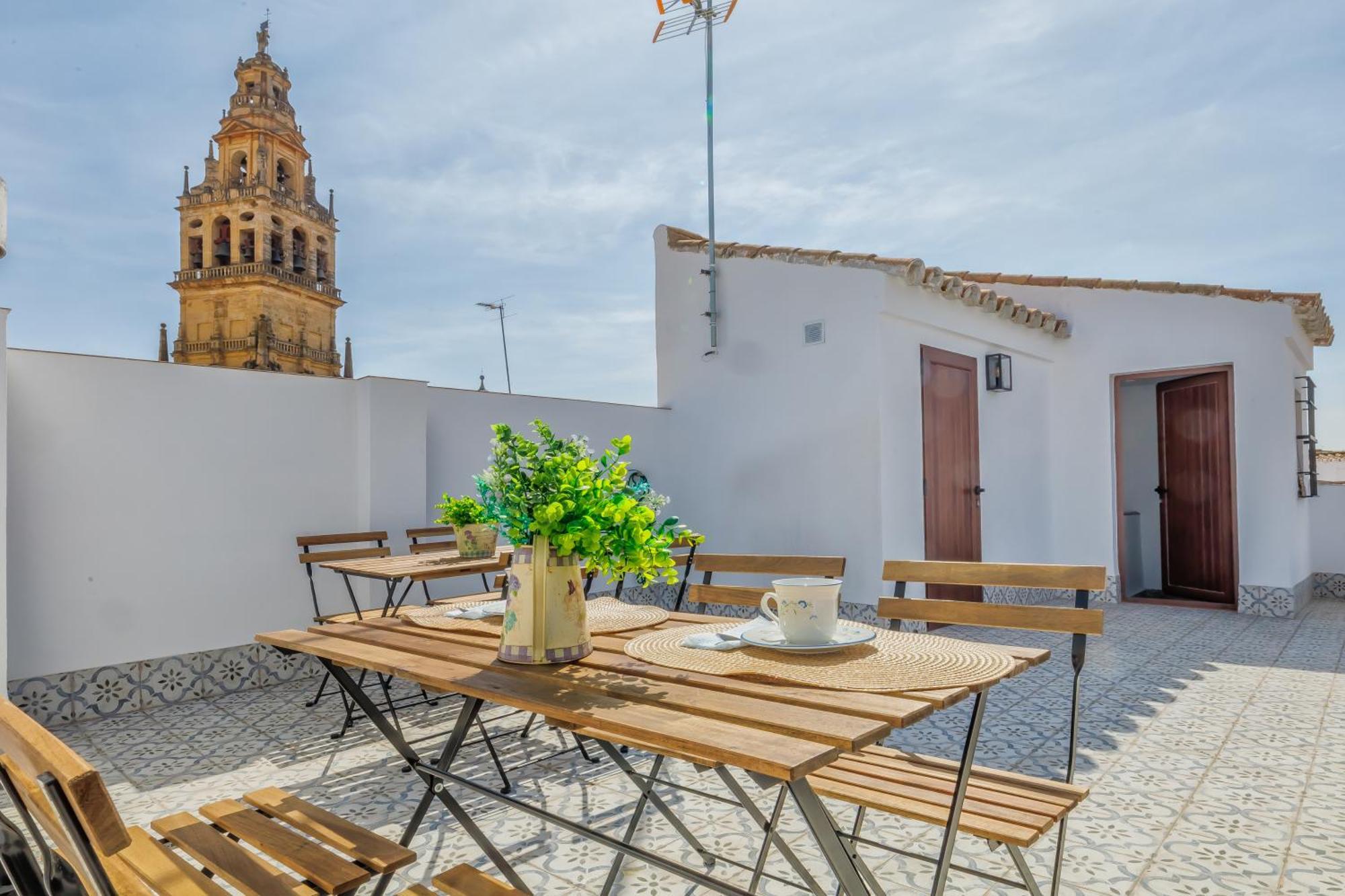Apartamentos Deanes & Casco Historico Cordoba Luaran gambar
